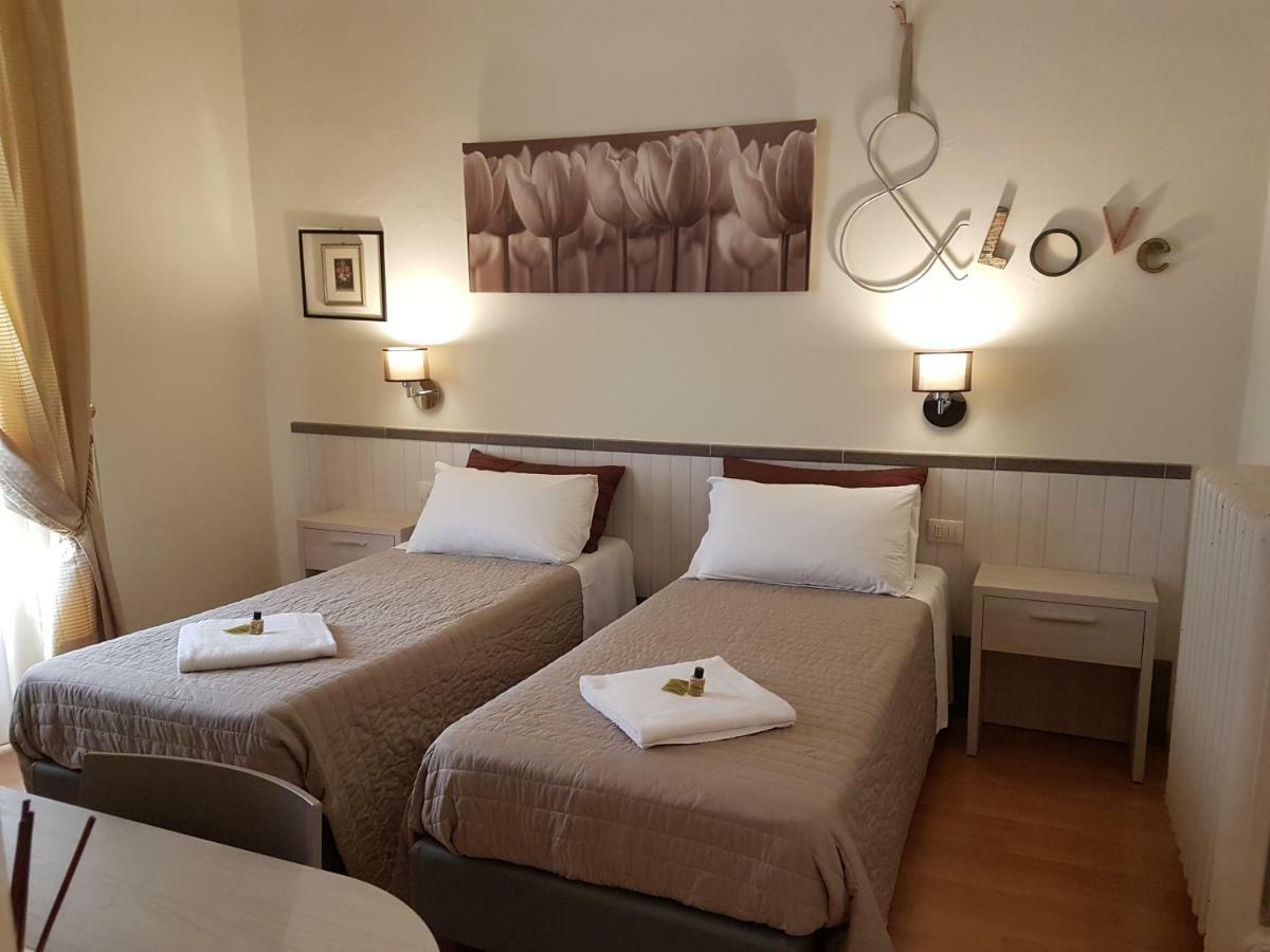Standaard Kamer met 2 Bedden