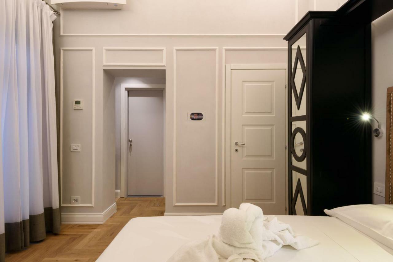 Suite with Terrace,890148769:JPEG