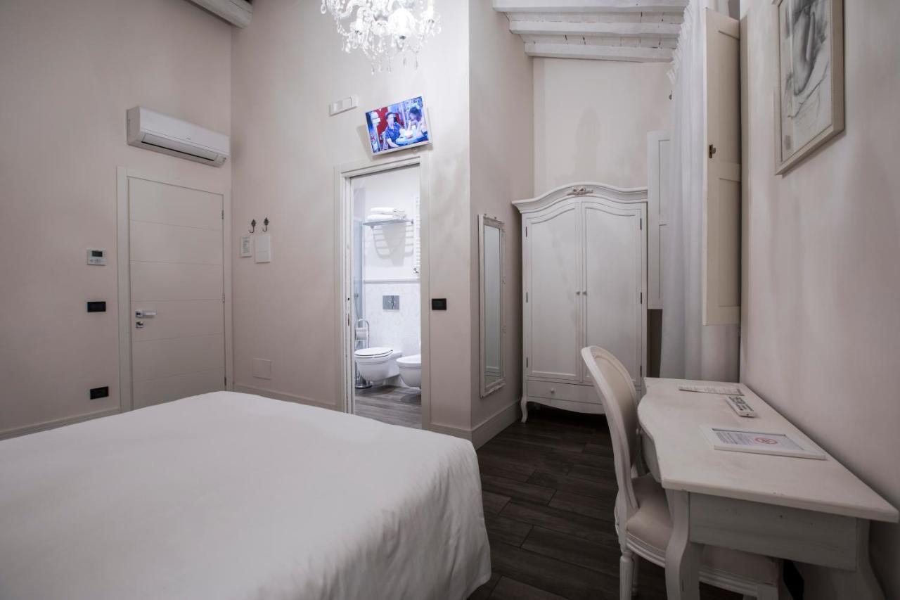 Comfort Double or Twin Room