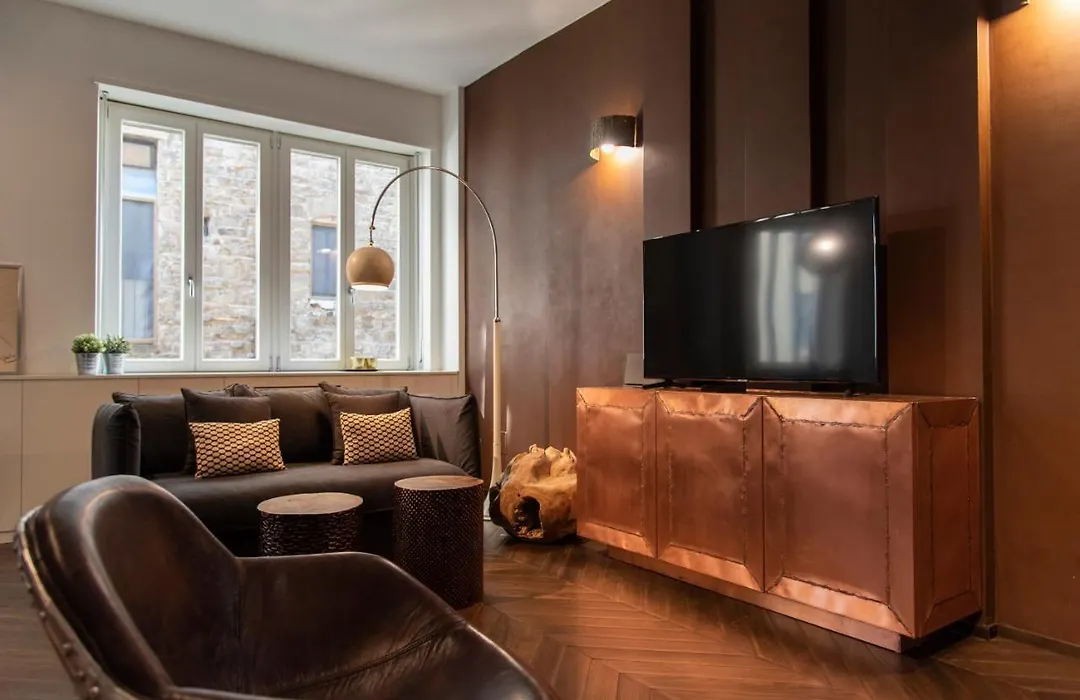 Ponte Vecchio Luxury And Stylish Apartment-1