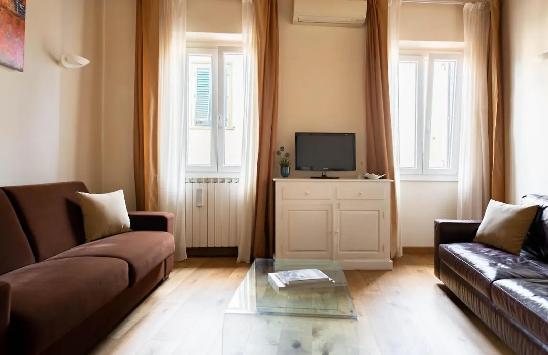 Modern & Bright In Oltrarno, Steps To Boboli & Pitti-1