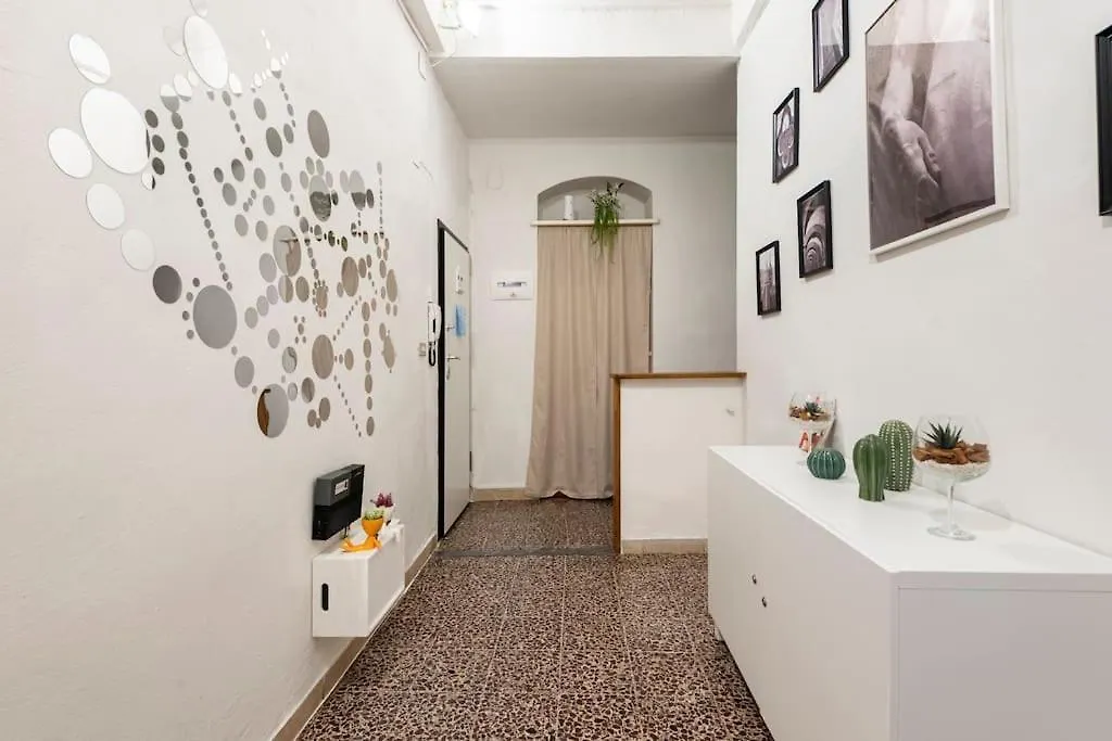 Santa Croce Apt-1
