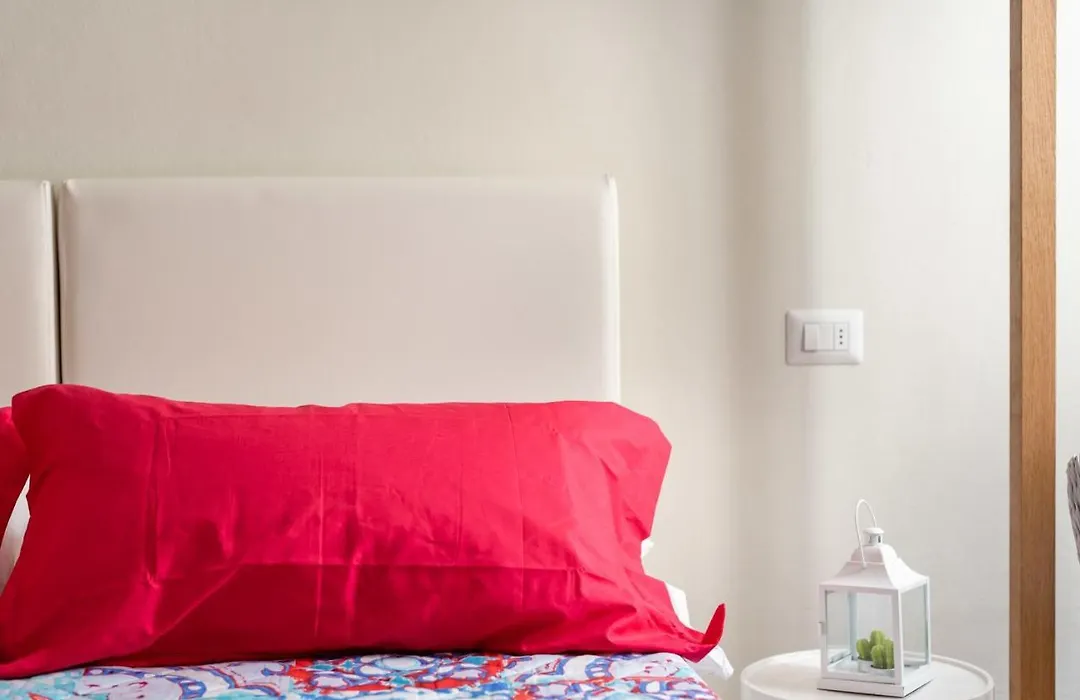 Designer Apartment Near San Lorenzo-1