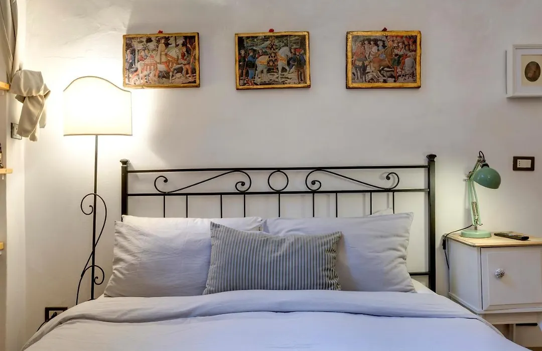 Florence Holiday Homes Ponte Vecchio-1