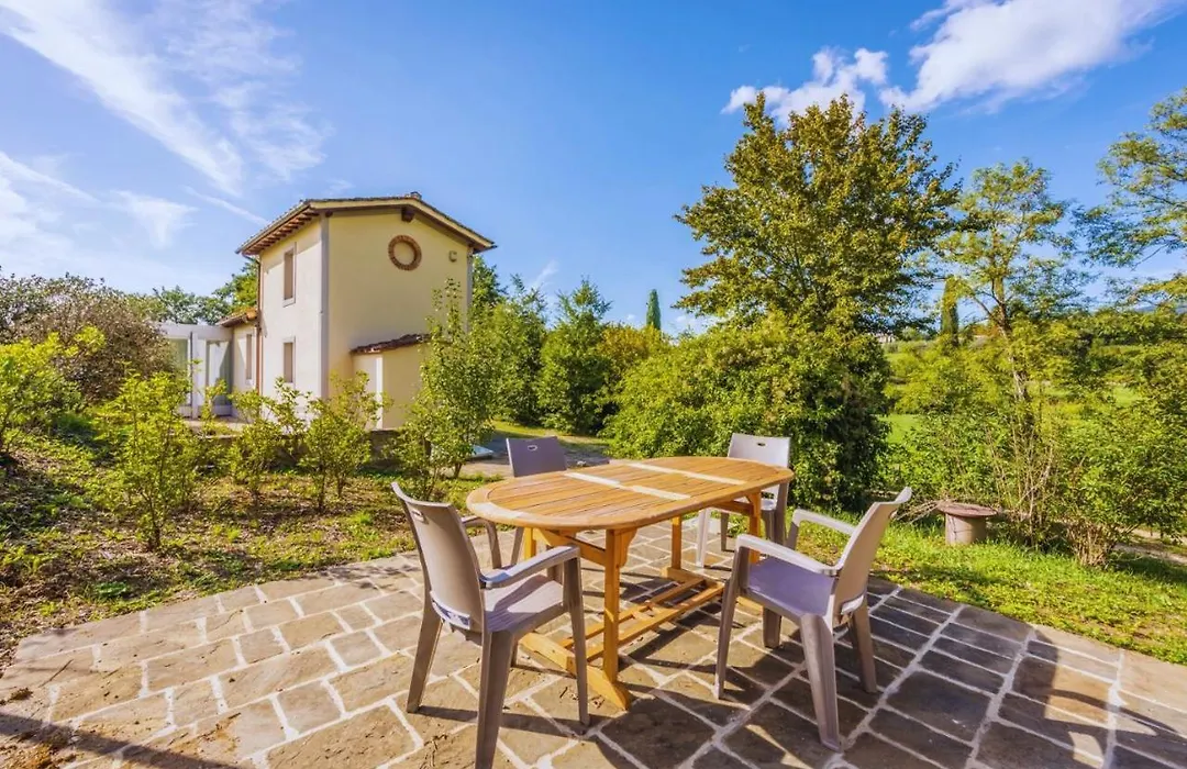 Countryhouse Con Piscina Riscaldata Vicina Al Centro-1