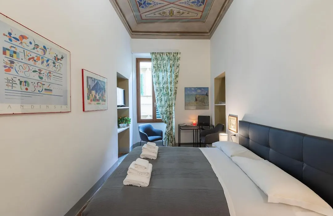 Pitti Suite-1