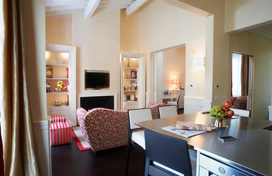 Ricasoli Firenze Luxury Apartments | UNA Esperienze-1