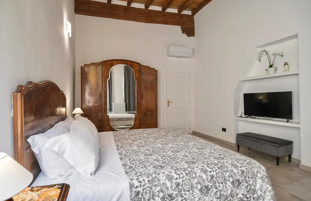 San Niccolo Luxury Apartment-1