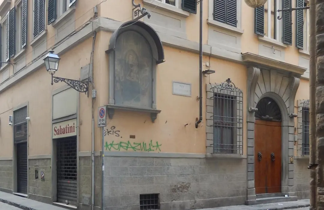 Stunning Apt 5Min Walk To Duomo-1
