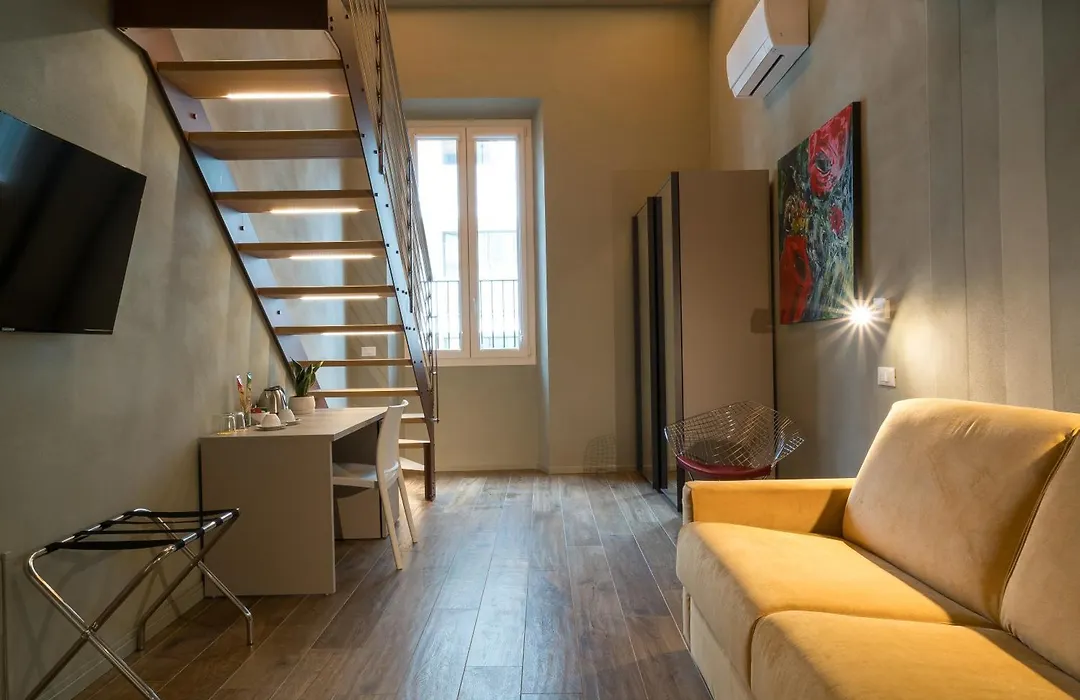 Gogo' Petit Hotel-1