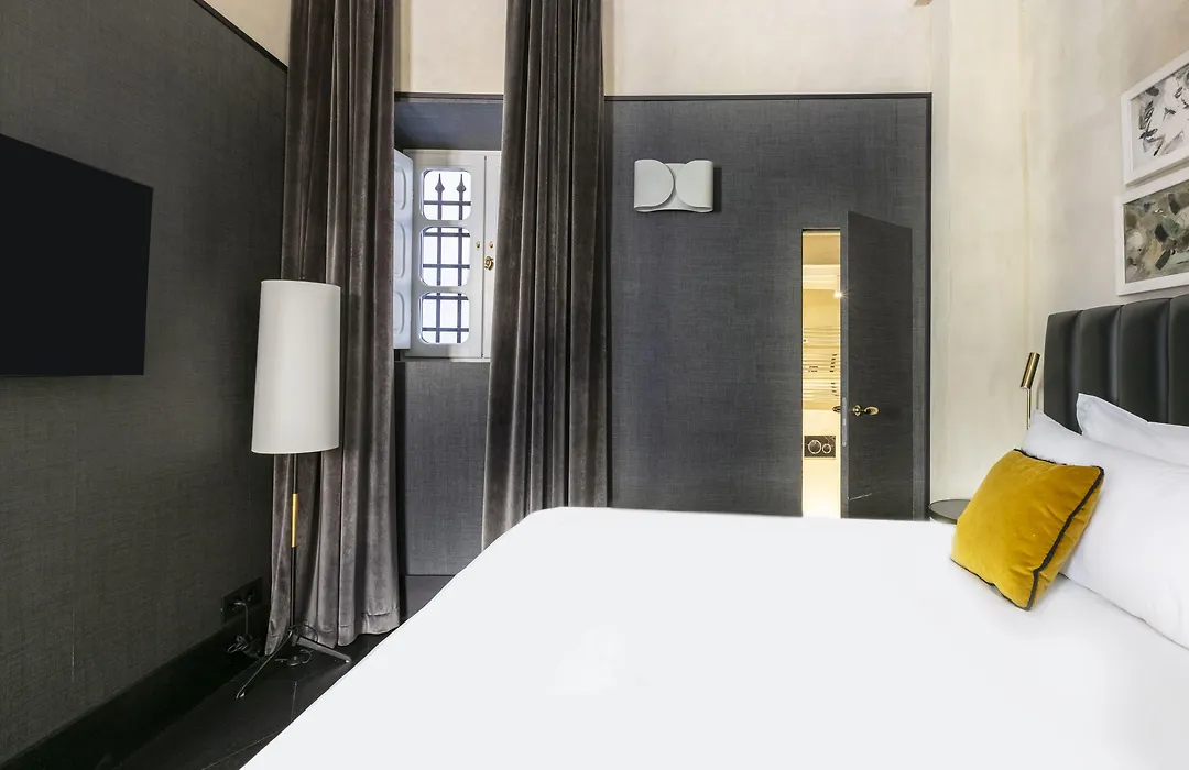 Numa Florence Palazzo Moro-1