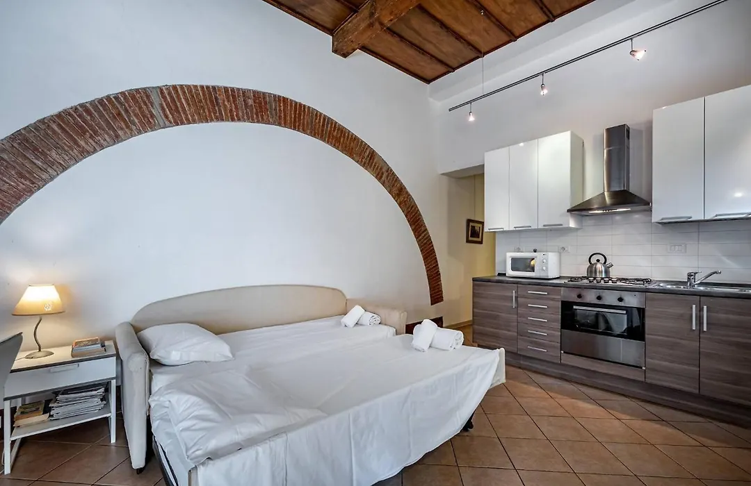 Roommo Beccaria-1