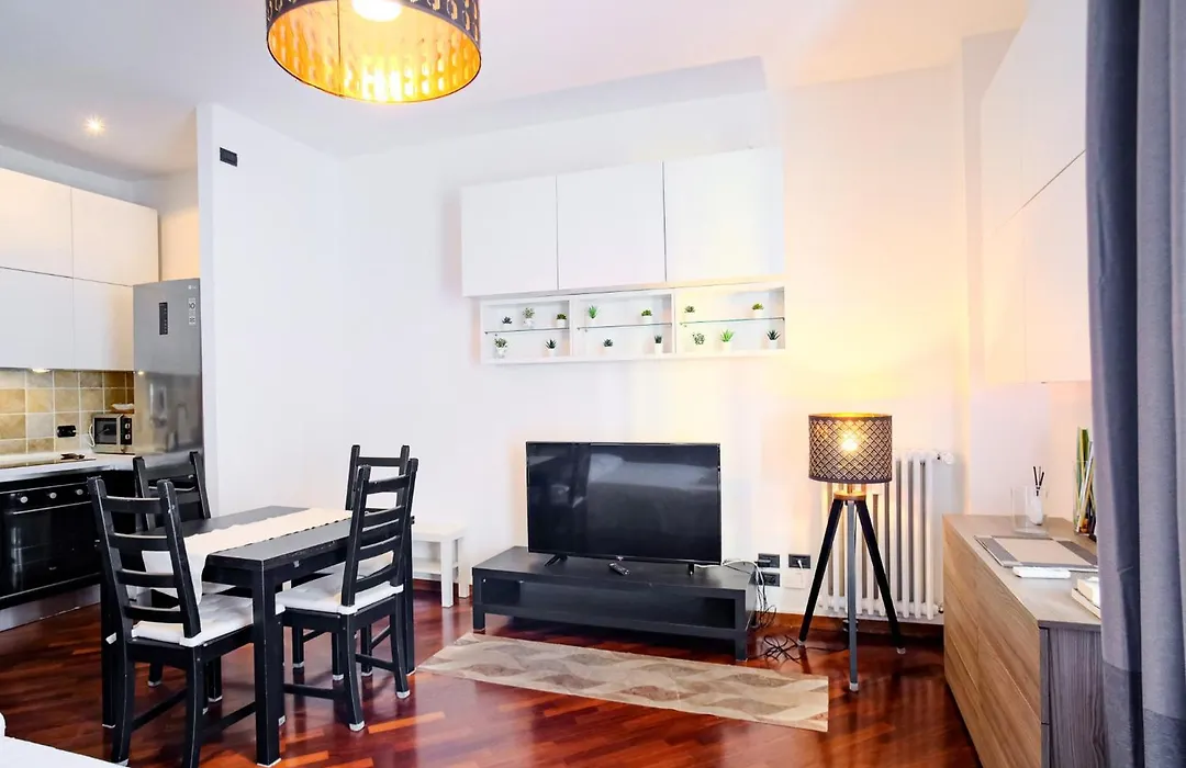 Luna Boutique Apartment-1