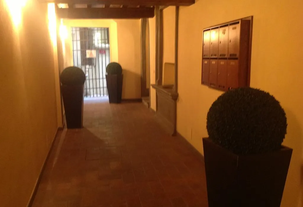Apartment Della Seta-1