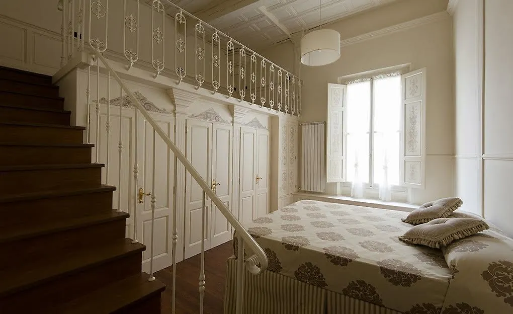 Giraldi Property-1