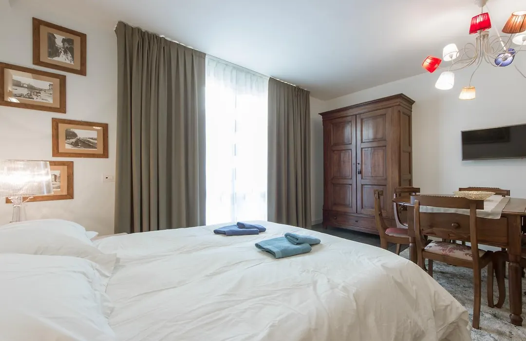 Borgo Guelfo VII-1