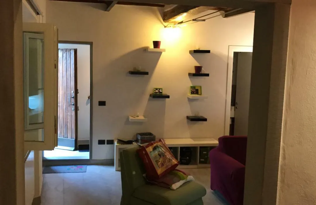 Apartment Falorni For Rent In Florence-1