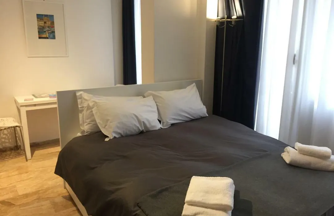 Caccini Apartment-1