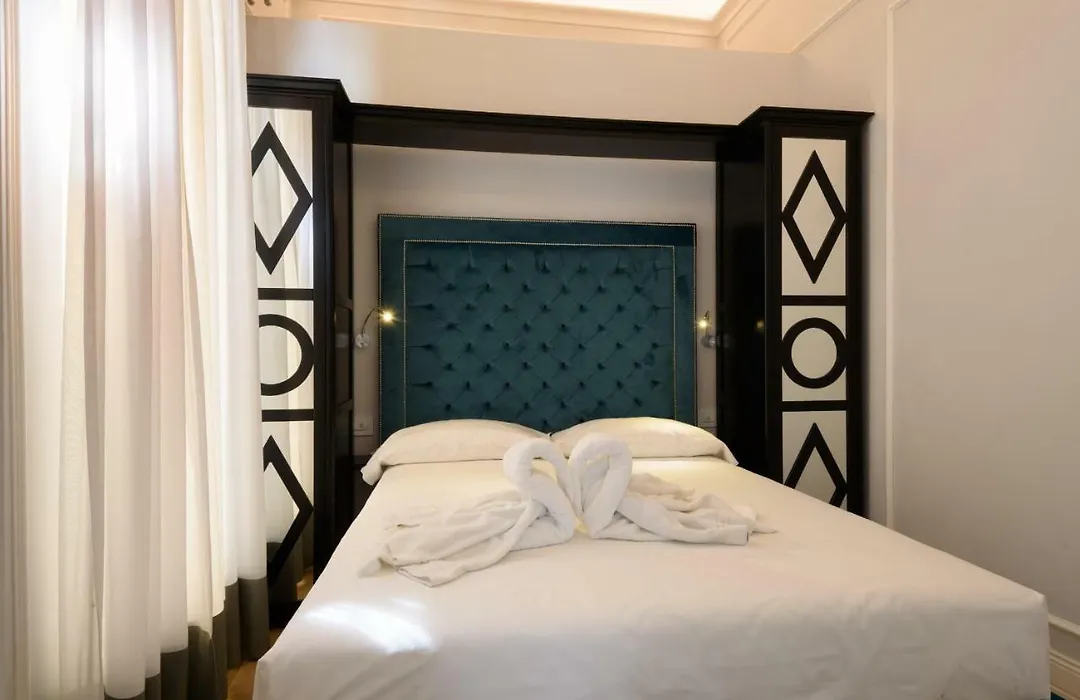 Vivaldi Luxury Suites-1