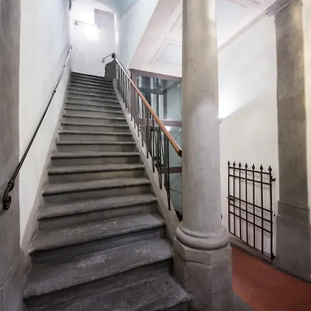 Proconsolo Bargello Apartment By Mamo Florence-2