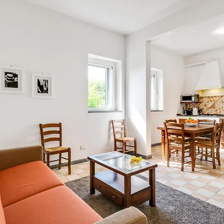 Guesthost - The Country In The City - Parco Delle Cascine Apartments-3