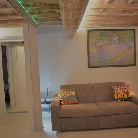 Geppi'S Apartments-2