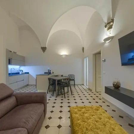 La Casa Di Bruna E Giordano In Santo Spirito-3