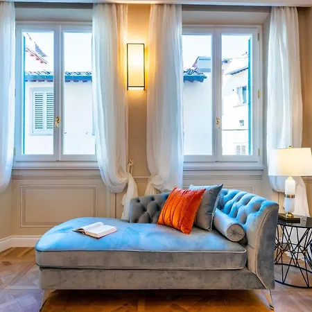 Genteel Home Via Della Spada-3