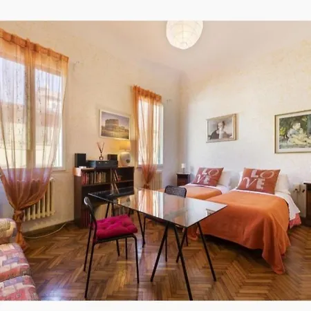 Tre Gigli Firenze Apartment, 5 Minutes From Station, Via Palazzuolo 55-2
