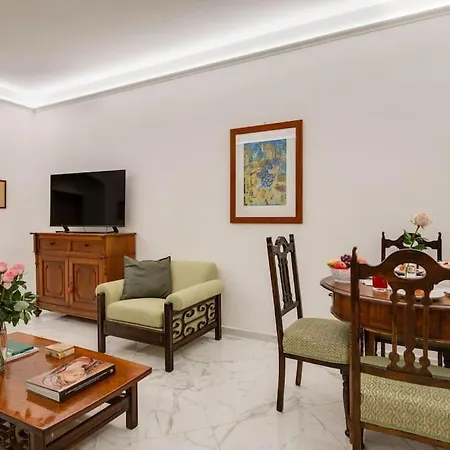 Chic Apartment Duomo-2