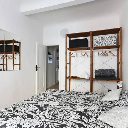 Taddea Elegant Apartament Apartamento-3
