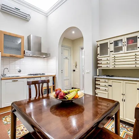 Three Apartments Via Roma-2