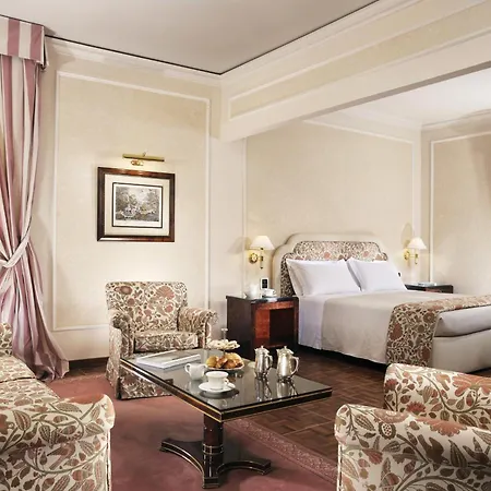 Hotel De La Ville-3