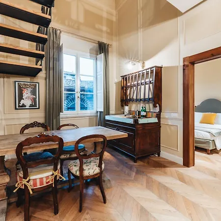 La Croce D'Oro Santa Croce Suite Apartments-3