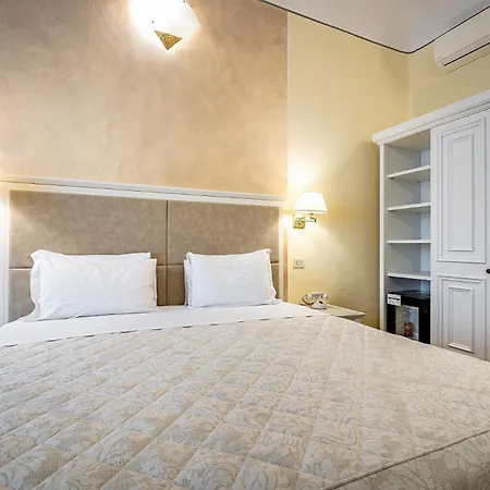Hotel Alessandra-3