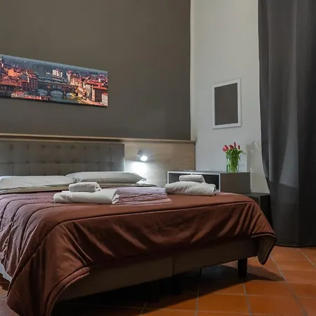 La Rosa Di Firenze B&B-3