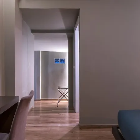Gogo' Petit Hotel-3