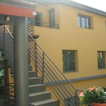 Select Executive Residence-2