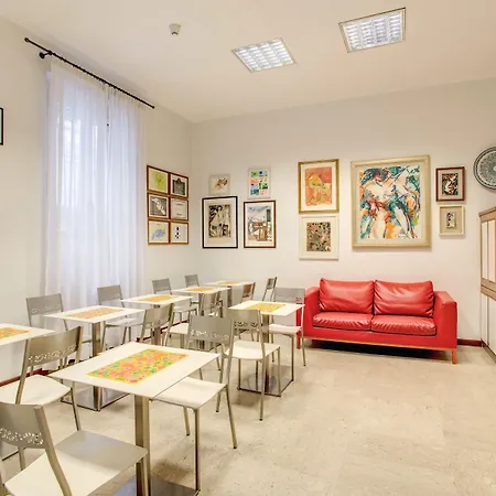 Hotel Nuova Italia-2