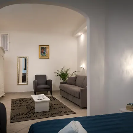Stella Della Casa-2