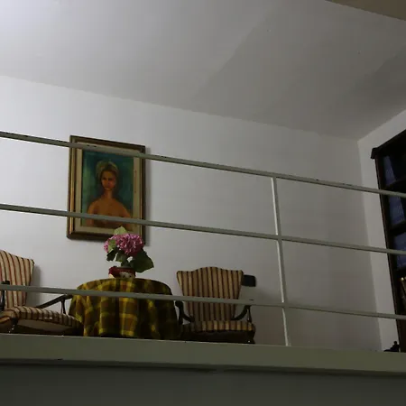 Tourist House Santa Croce-2