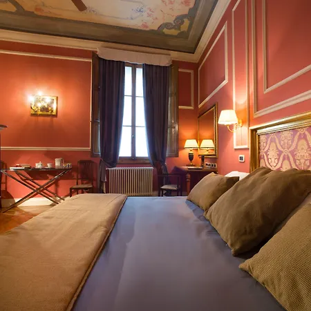 Boutique B&B Torre De' Conti-3