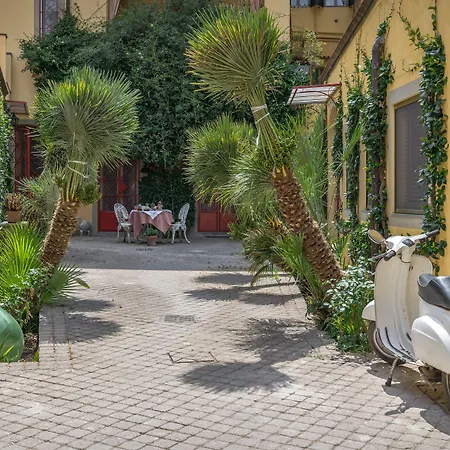 Drom Florence Rooms & Apartments-3