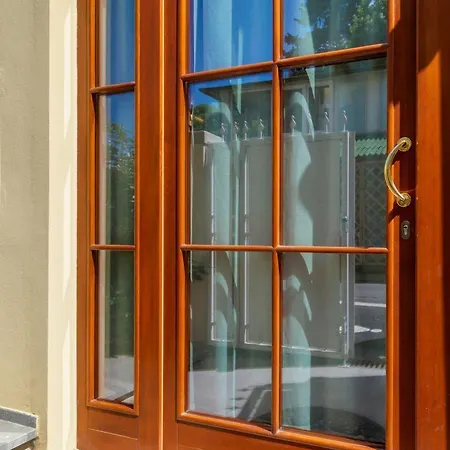 Guesthost - Piazzale Michelangelo Modern Flat-2