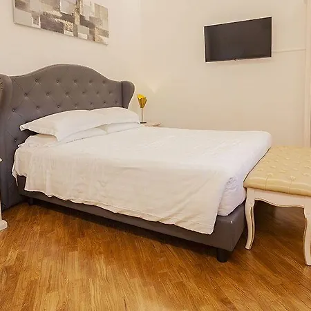 Villa Royal B&B-2
