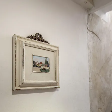 Bbcharme La Casa Sui Tetti-3