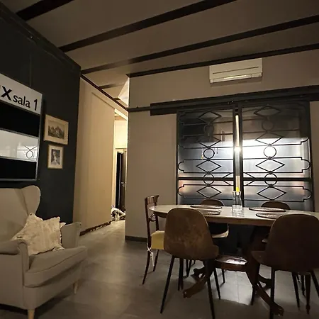 Acacia Firenze Apartments Cumino-Cannella-Curry-3