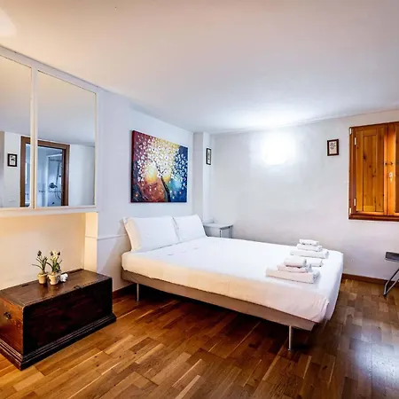 Roommo Carmine-2