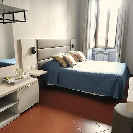 Hotel Tourist House-2