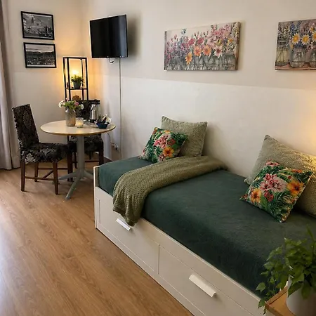 La Petite Maison-3